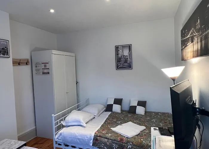 Av Republique Avec Parking Appartement